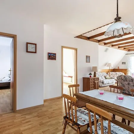 Rent Like Home - Kasprowicza Apartment *