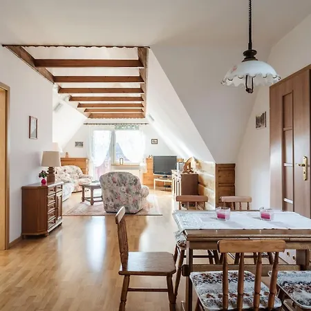 Rent Like - Kasprowicza Lejlighed